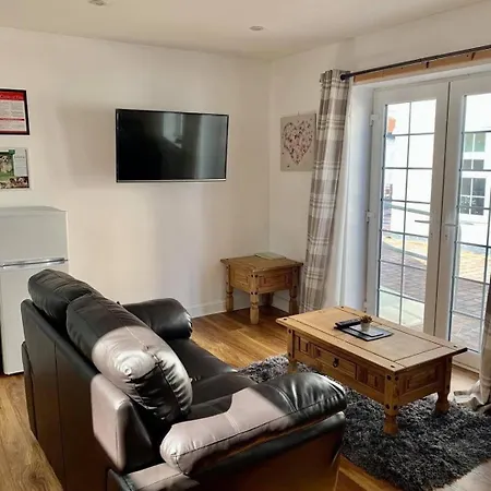 דירה The Royal Oak הנממבי